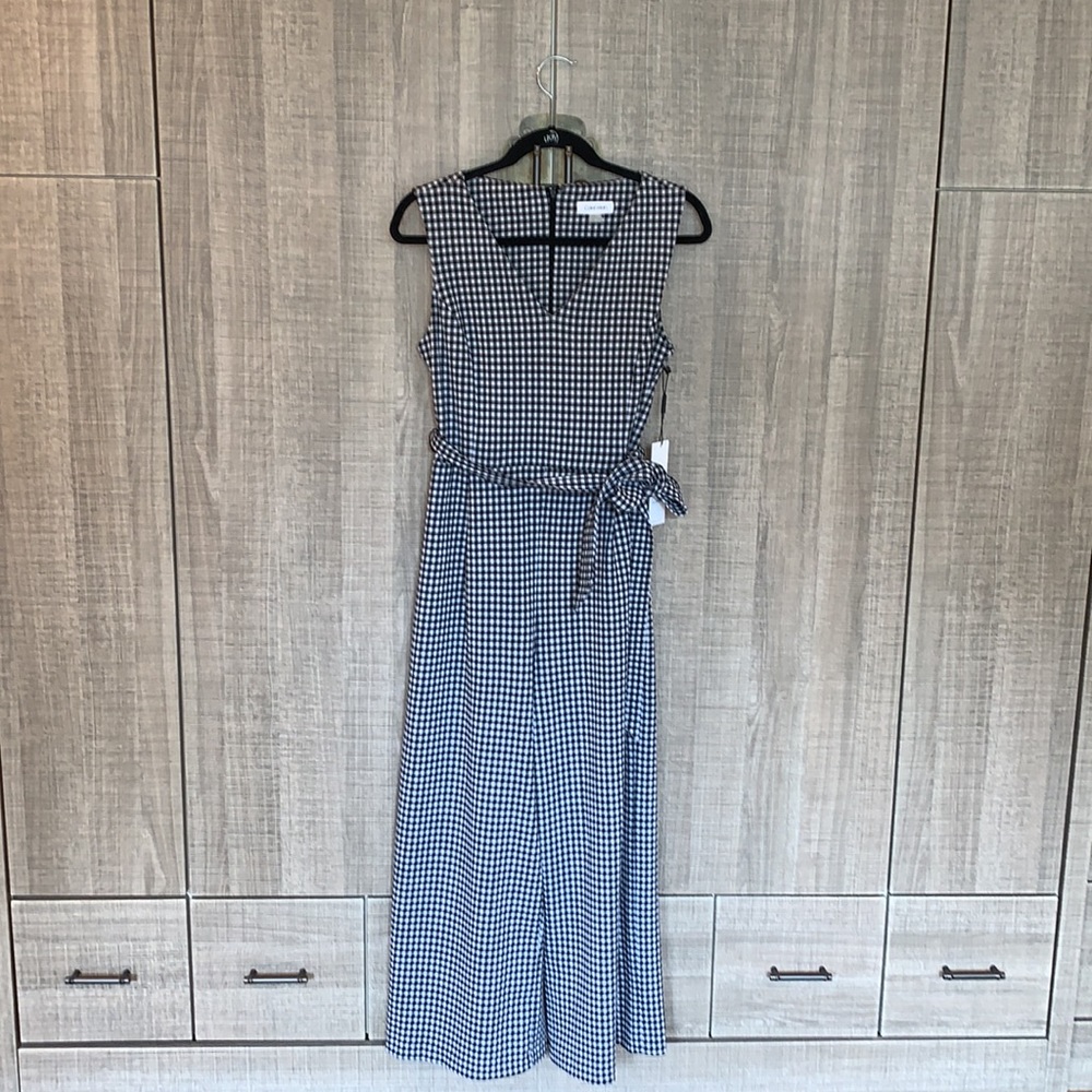 Calvin Klein Sleeveless V Neck Cropped‎ Jumpsuit With Self Belt